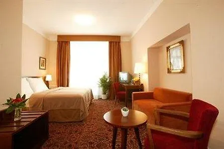 Hotel apartamentowy Numa Root Praga