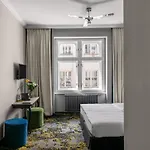 Numa Root 4*