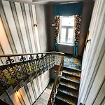 Numa Root Aparthotel
