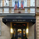 Aparthotel Numa Root 4*