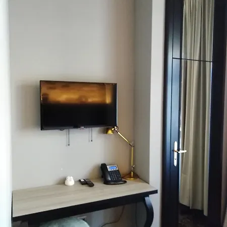 Numa Root 4* Prague