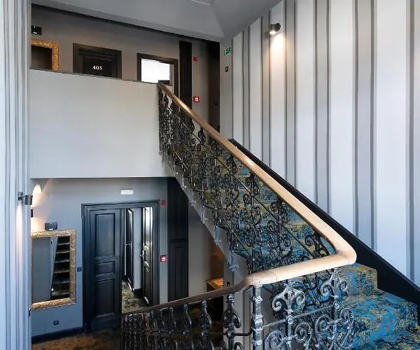 Numa Root Aparthotel