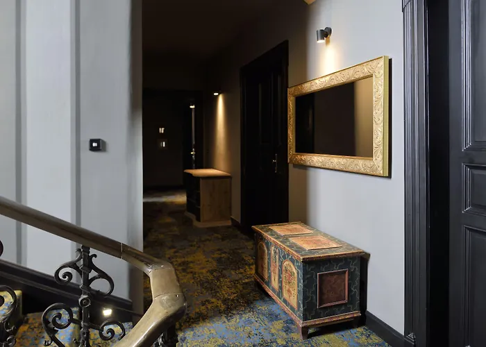 Numa Root Aparthotel