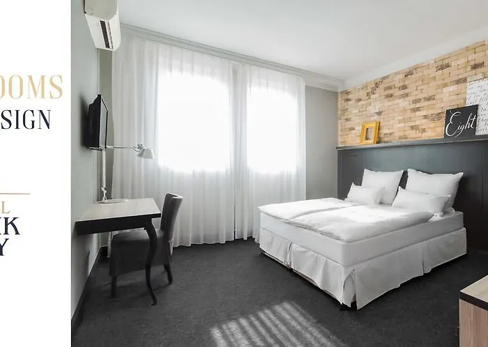 Numa Root Aparthotel 4*